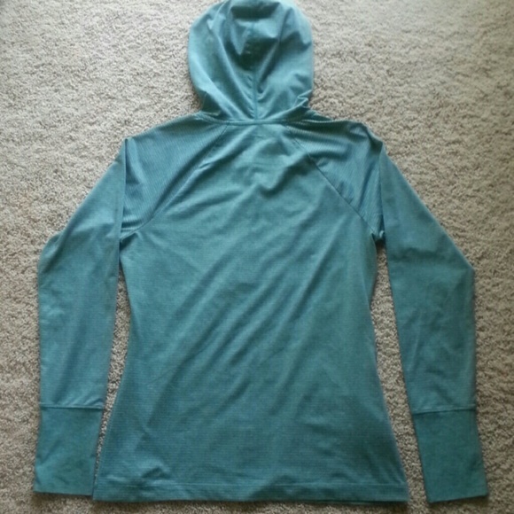 Eddie Bauer hooded top, EUC - Picture 5 of 7